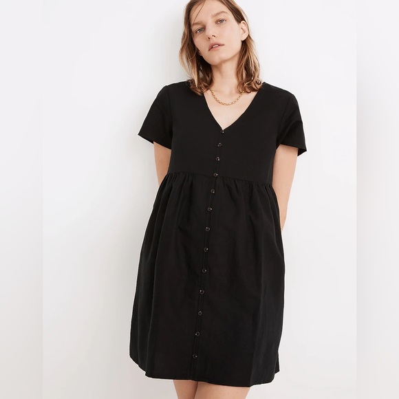 Madewell Dresses & Skirts - Madewell V-Neck Button Front Linen Blend Minidress in Black